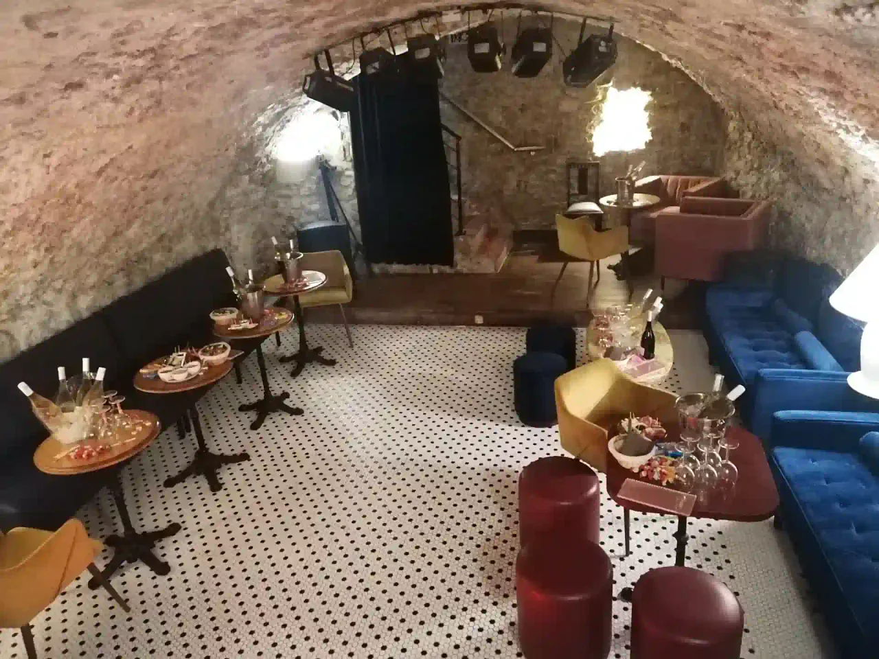 Private bar hire in Nice Old Town for private and corporate events